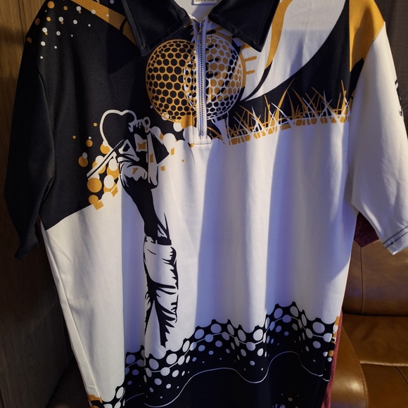 Golf & Beer Graphic T-Shirt - Picture 2 of 2